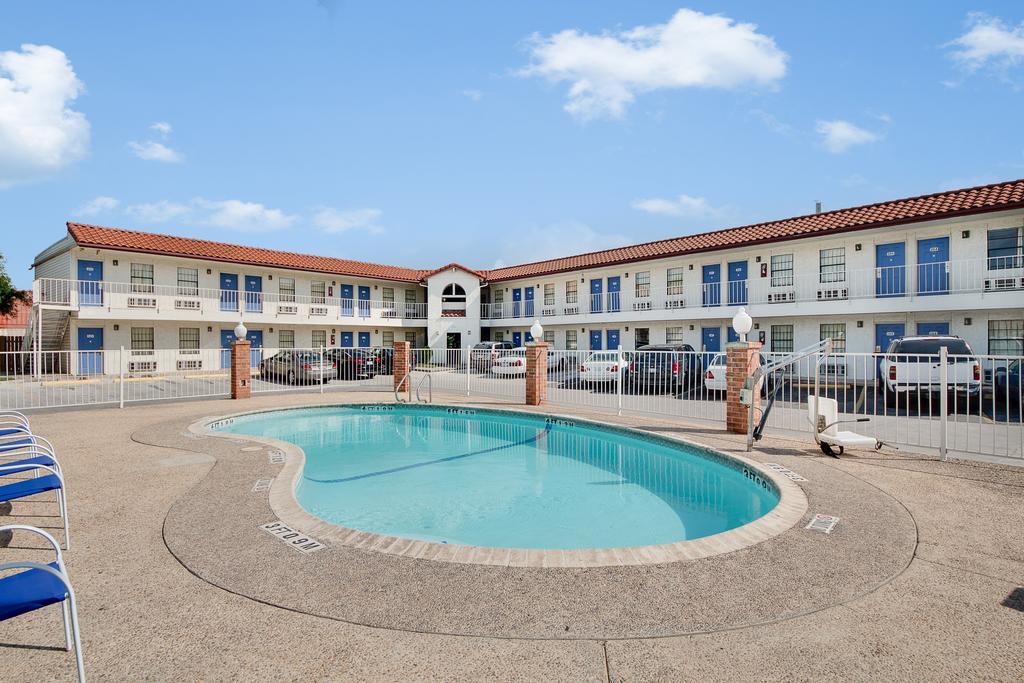 Americas Best Value Inn San Antonio Exteriér fotografie