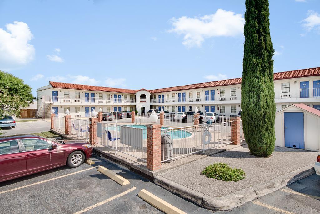 Americas Best Value Inn San Antonio Exteriér fotografie