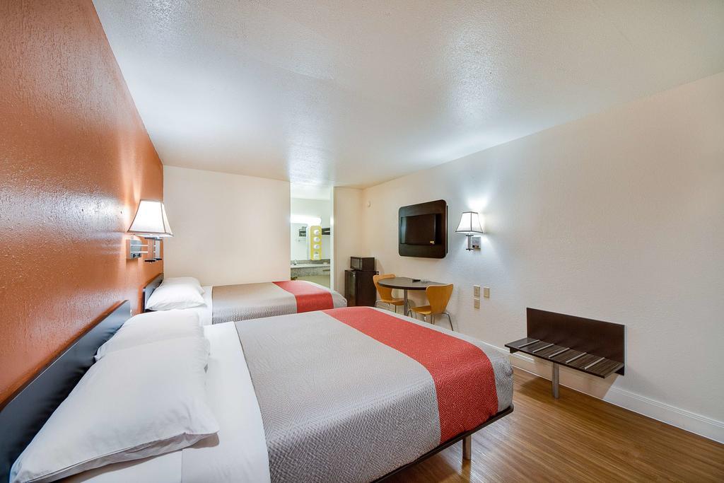 Americas Best Value Inn San Antonio Exteriér fotografie