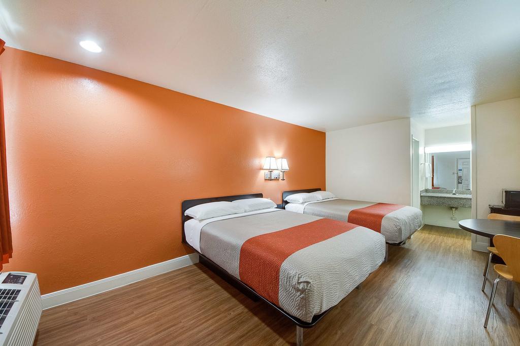 Americas Best Value Inn San Antonio Exteriér fotografie